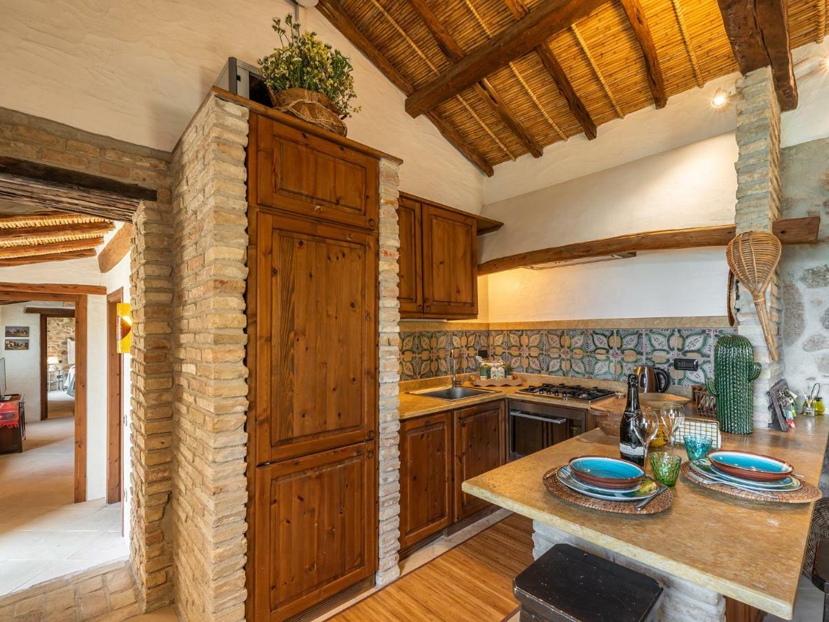 Angolo Di Paradiso Sul Mare Geremeas Bagian luar foto