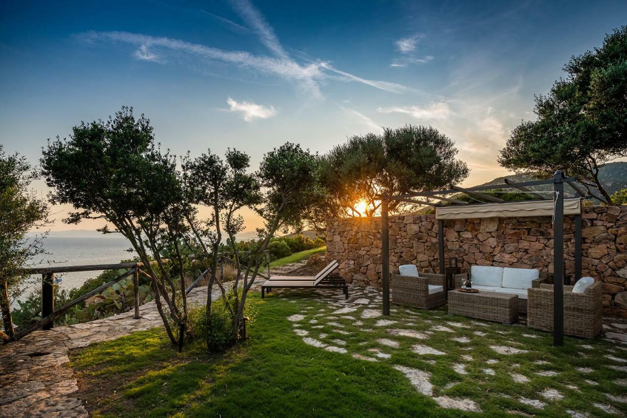 Angolo Di Paradiso Sul Mare Geremeas Bagian luar foto
